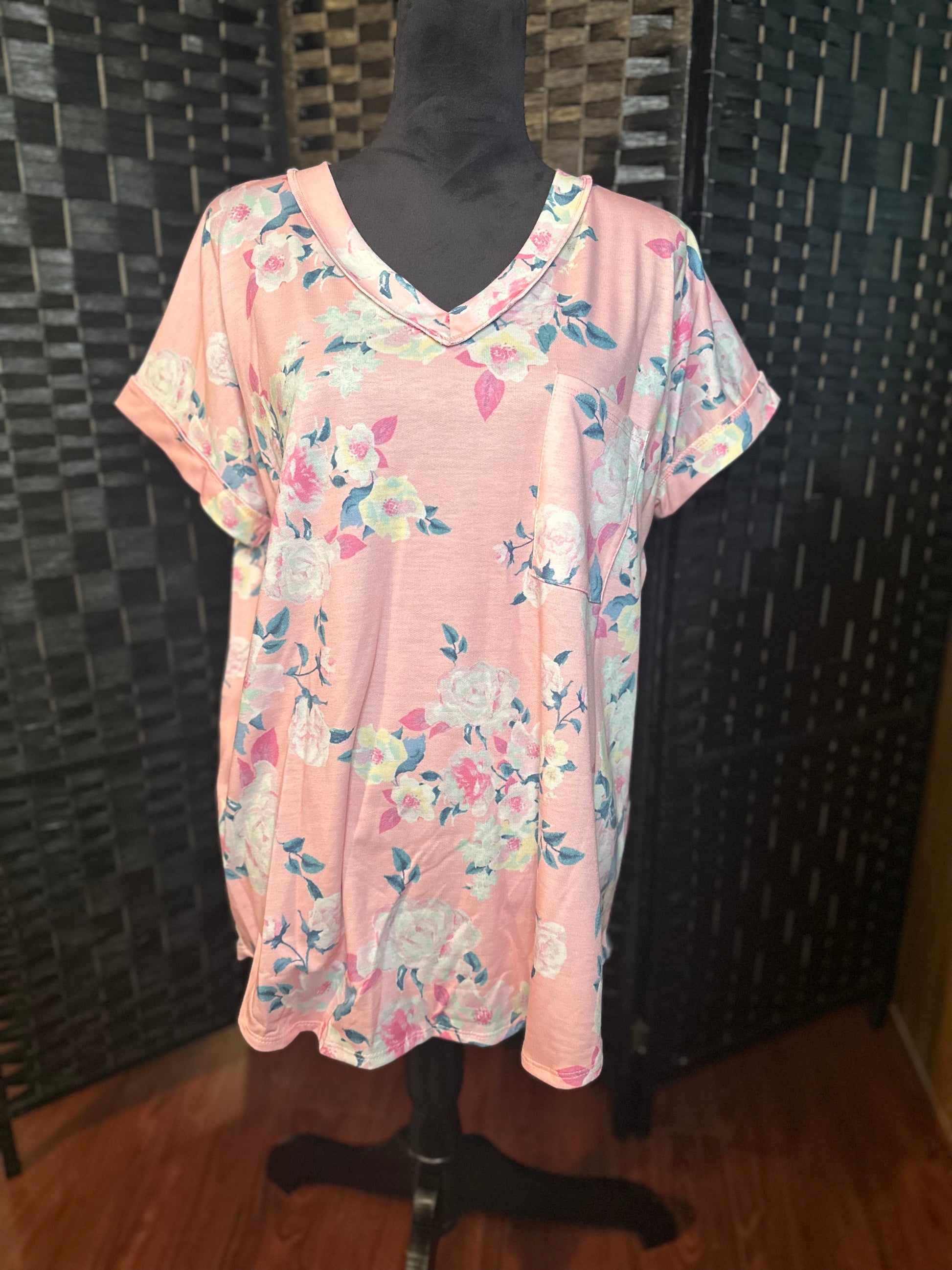 Spring Pink Floral Top (plus only)