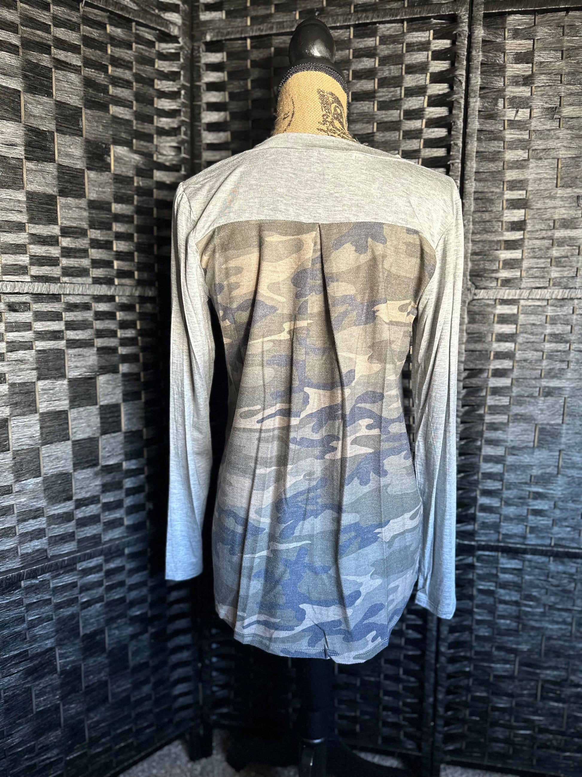 Camo Pocket Long Sleeve