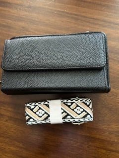 Wallet Crossbody